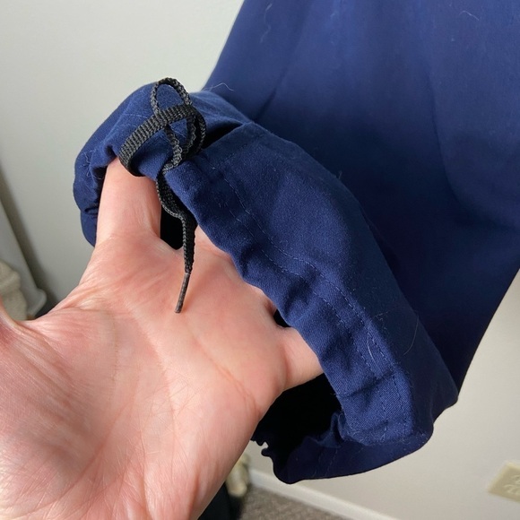 FIGS • Men’s Navy Blue Cargo Scrub Pants Adjustable Tie Hems Size XXL/T - Picture 4 of 6
